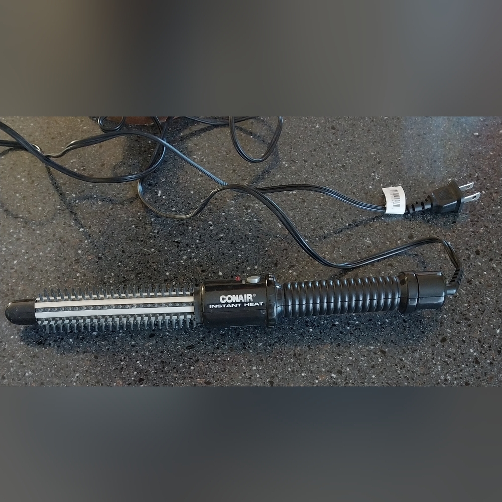 Conair Instant Heat Hot Brush With 25 Settings
